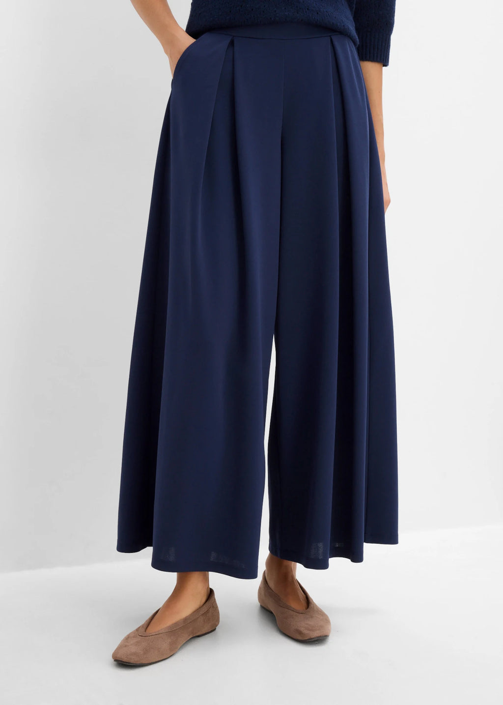 Women's Elastic Waist Pants in Dark Blue, view 3