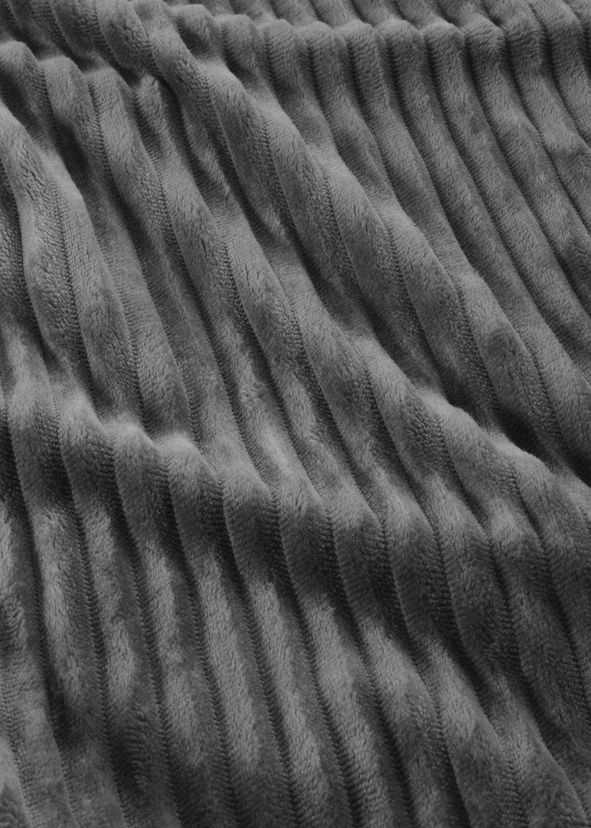 Reversible Ribbed Cashmere-Feel Bedding Set in Dark Gray, view 2