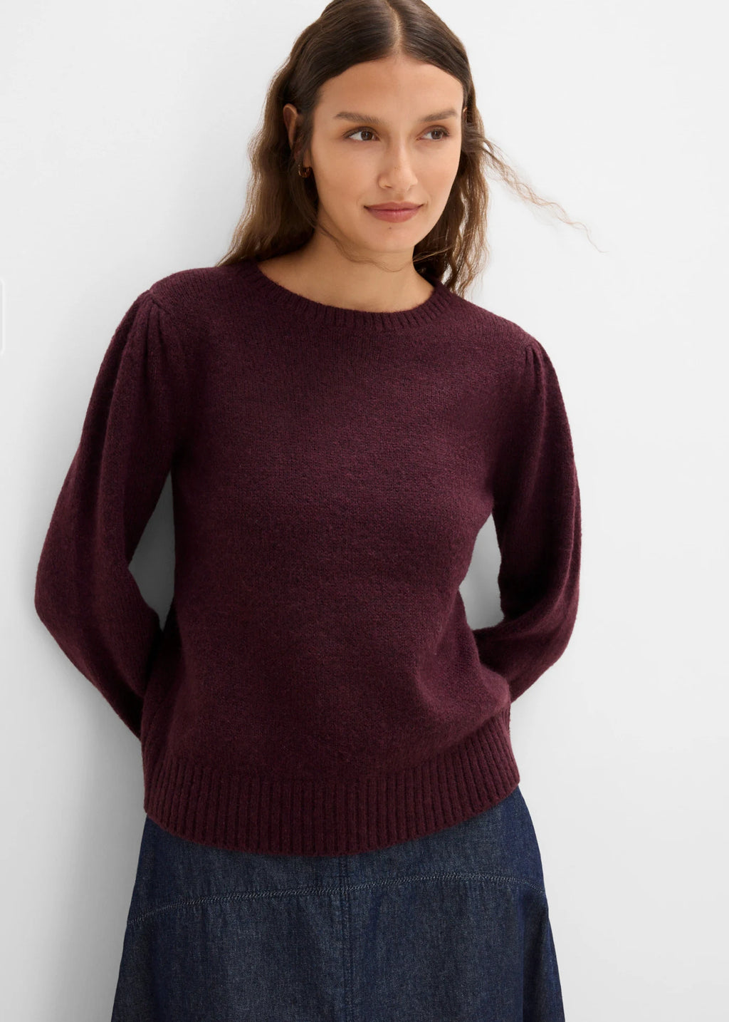 Women's Puff Sleeve Sweater in Heather Burgundy, view 3